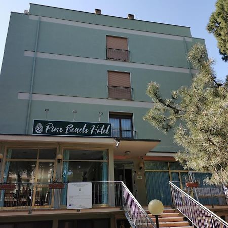 Hotel Pine Beach 罗索利纳马雷 外观 照片